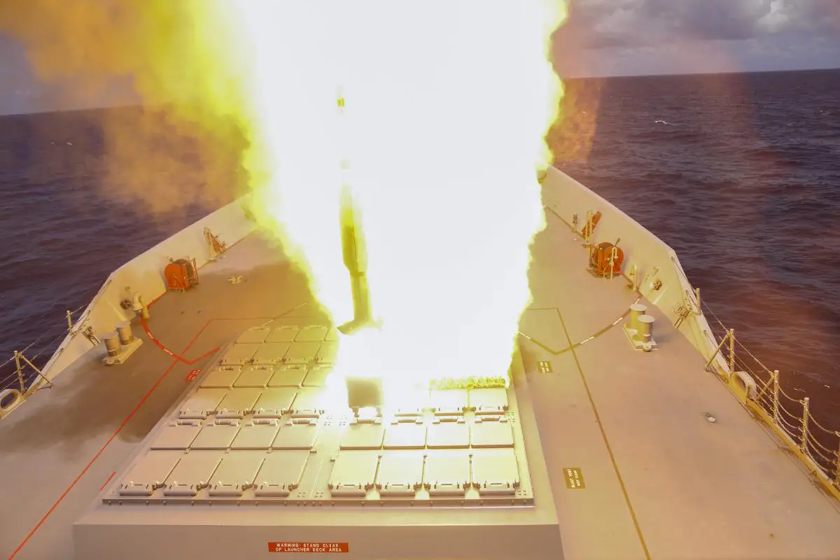 Australiaâ€™s First Hobart-Class Guided Missile Destroyer to Fire Missiles at Rimpac