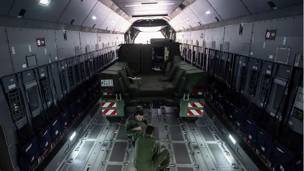 German Air Force Tests Loading of Boxer Armoured Fighting Vehicle in A400M