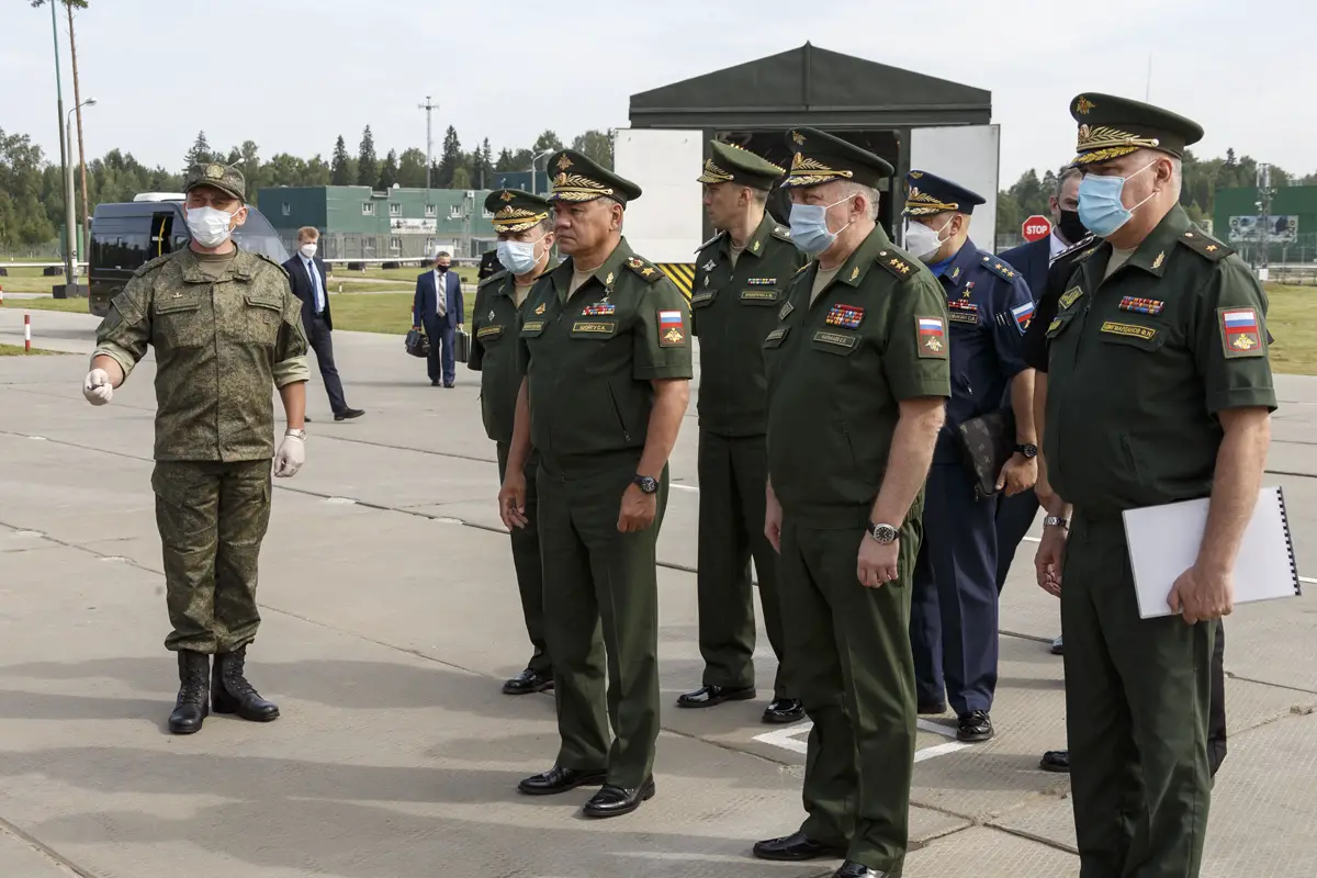 Russian Defence Minister Inspects Teikovo Strategic Missile Forces Formation
