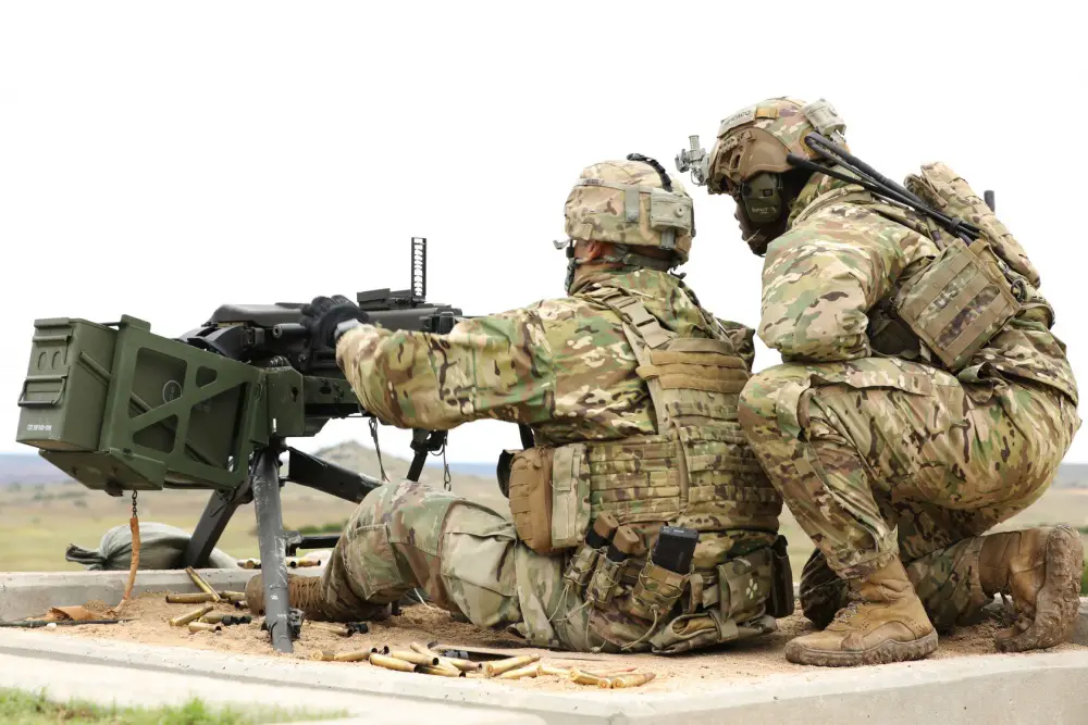Soldiers from 3rd Security Force Assistance Brigade prepare to fire a Mark 19 40 mm grenade machine gun during a qualification range at Fort Hood Sept. 10, 2020. SFAB Troops, who recently returned from a deployment in Afghanistan, were there to zero and qualify with both Mark 19 and the M2 .50 caliber machine gun systems in order to hone their weapons skills and build the necessary confidence to advise and assist allied and partnered nations across the globe. 