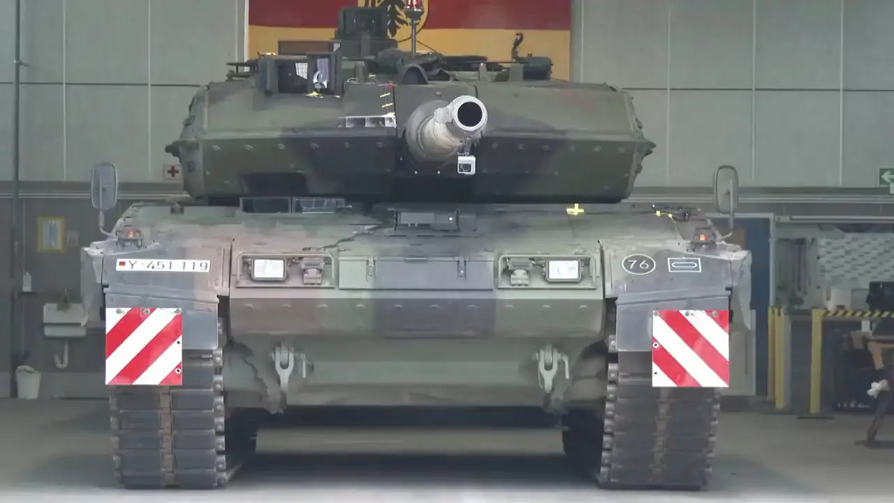German Army Leopard 2A7V Main Battle Tank 