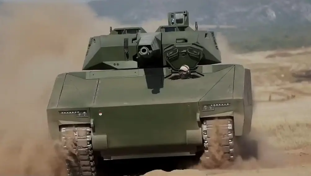 Rheinmetall Lynx KF41 Performs in Hungary