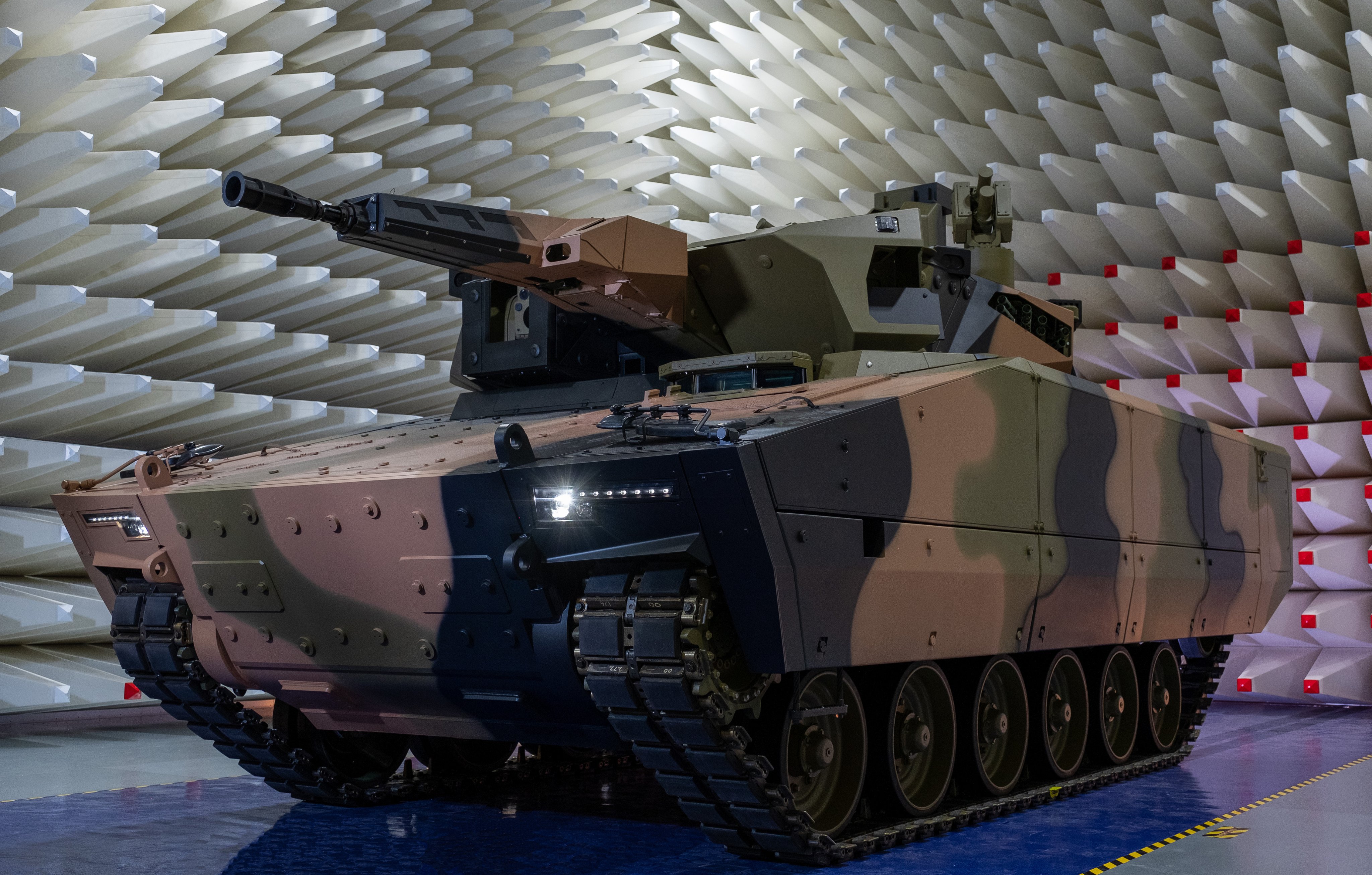  Lynx KF41 Infantry Fighting Vehicle.