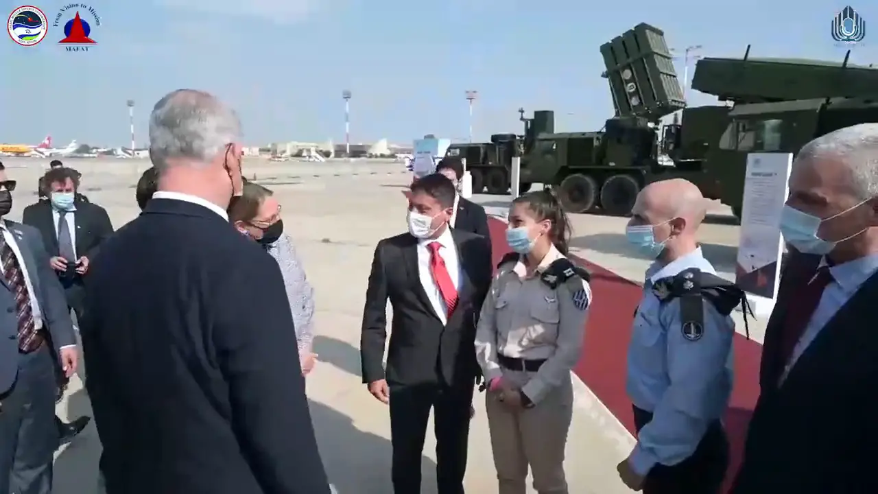 RAFAEL Presents US Defense Secretary in Israel with the 2nd Iron Dome Battery