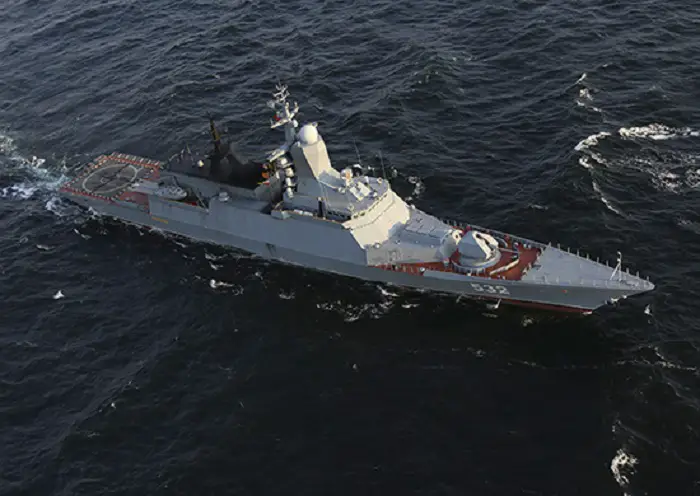 Russian Corvette Boykiy Replenished Fuel and Water Supplies at Sea