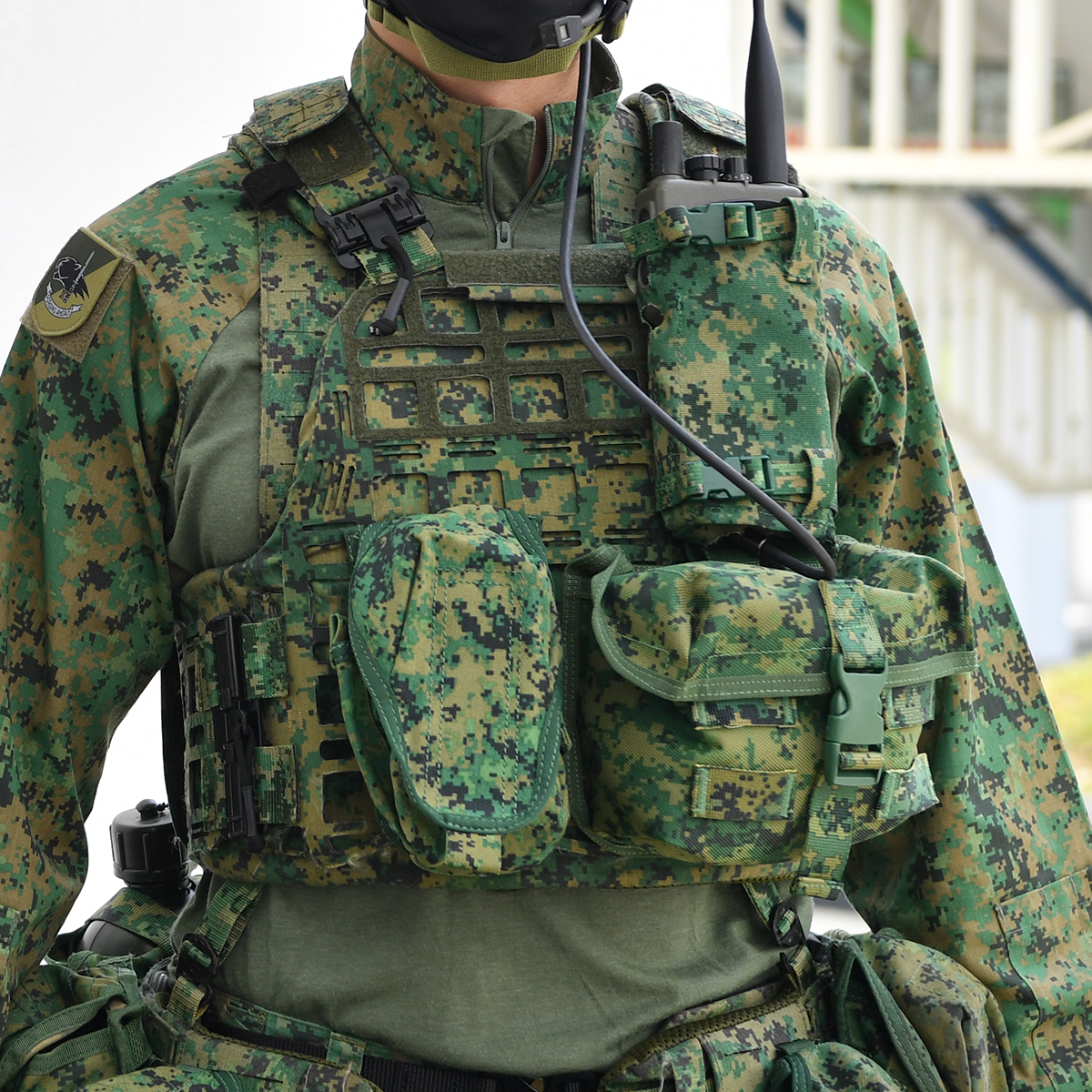 Singapore Army Unveils New Personal Equipment (PE)