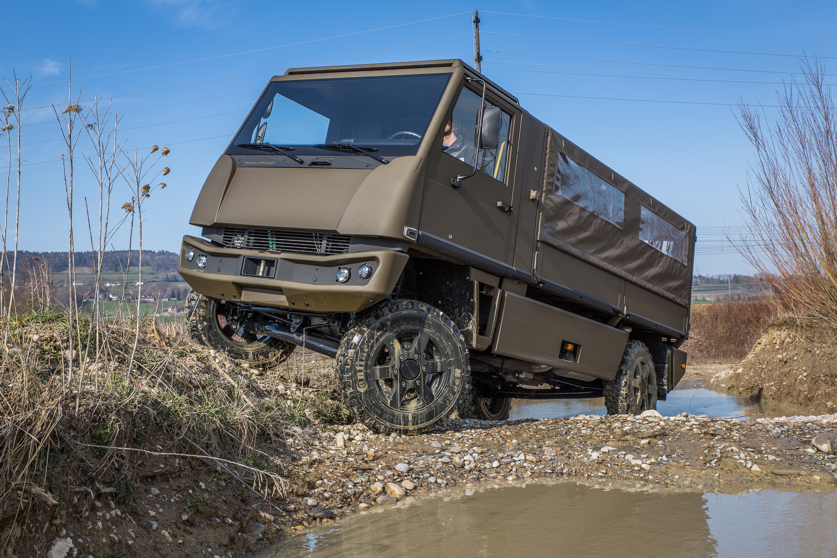 Swiss Army to Receive 219 Re-Engined Duro 4x4s with F1C Turbo-Diesel Engines