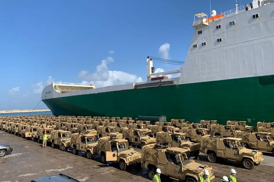 UK Donates 100 Armoured Patrol Vehicles to Stop Terrorists Crossing Into Lebanon