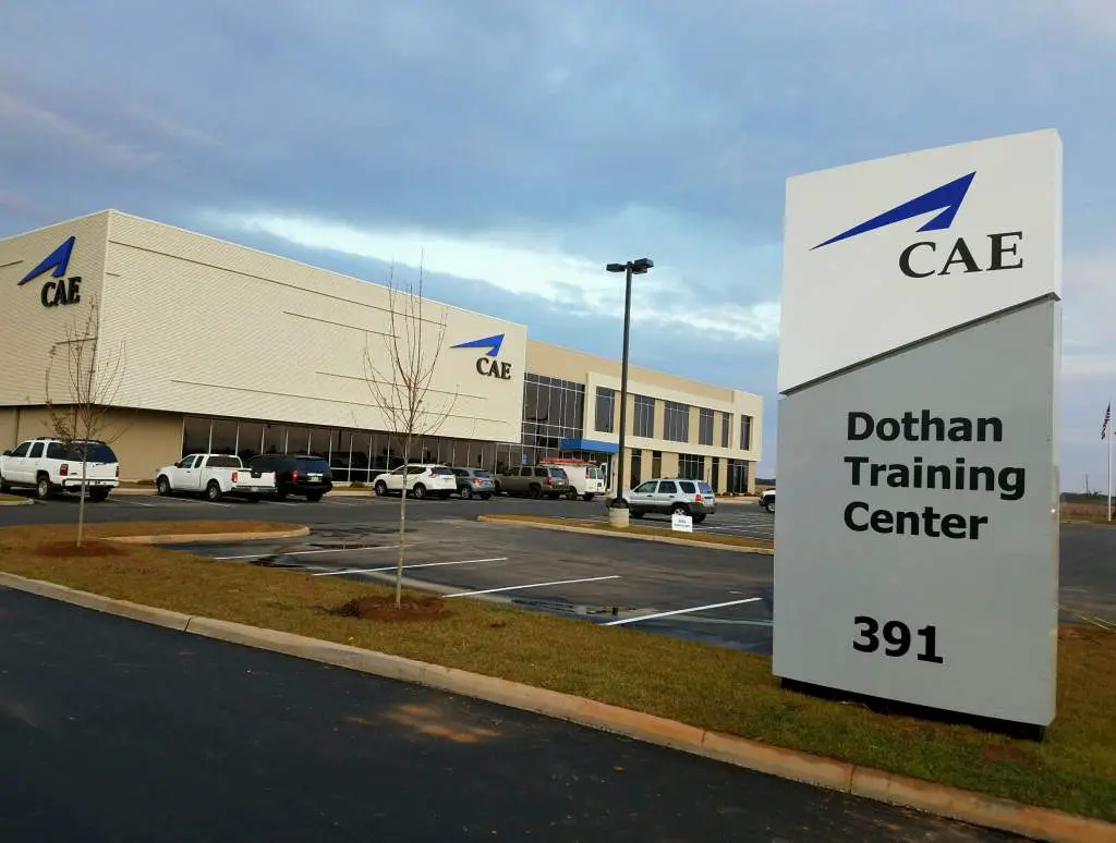 The state-of-the-art Dothan Training Center is a 79,000 square-foot facility designed to provide comprehensive fixed-wing flight training to the U.S. Army, U.S. Air Force, U.S. Navy and other customers. 