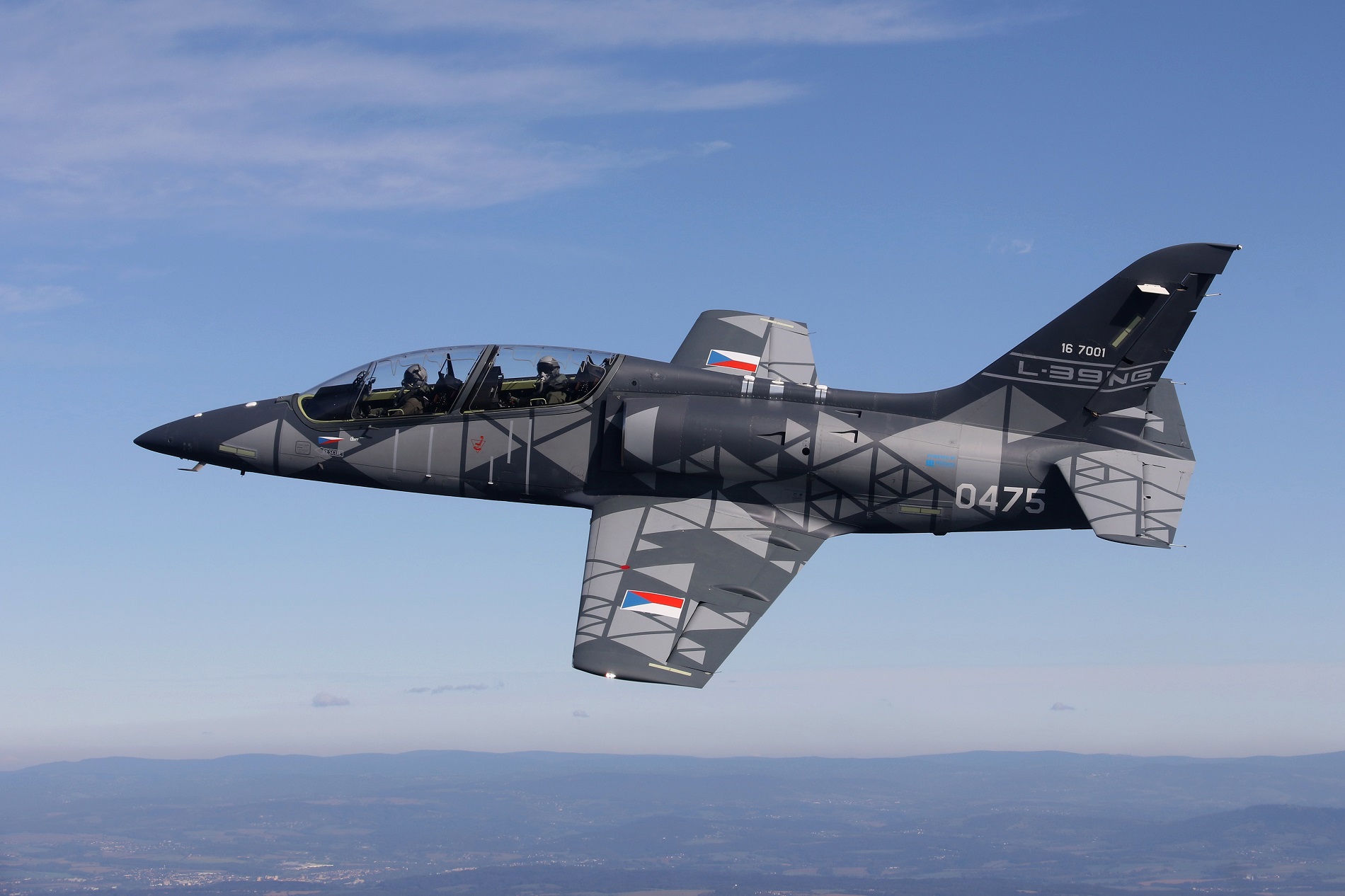 Fatigue Testing Confirms Longer Lifespan of Aero Vodochody L-39NG Aircraft