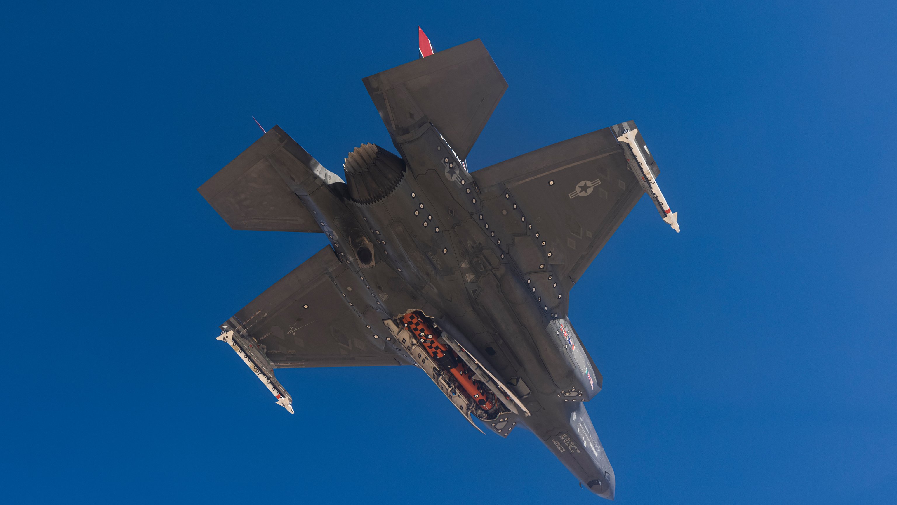 Joint Strike Missile (JSM) Successfully Tested From F-35A Joint Strike Fighter