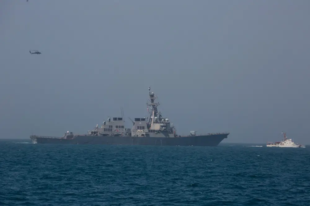 Guided-missile destroyer USS Mahan (DDG-72)