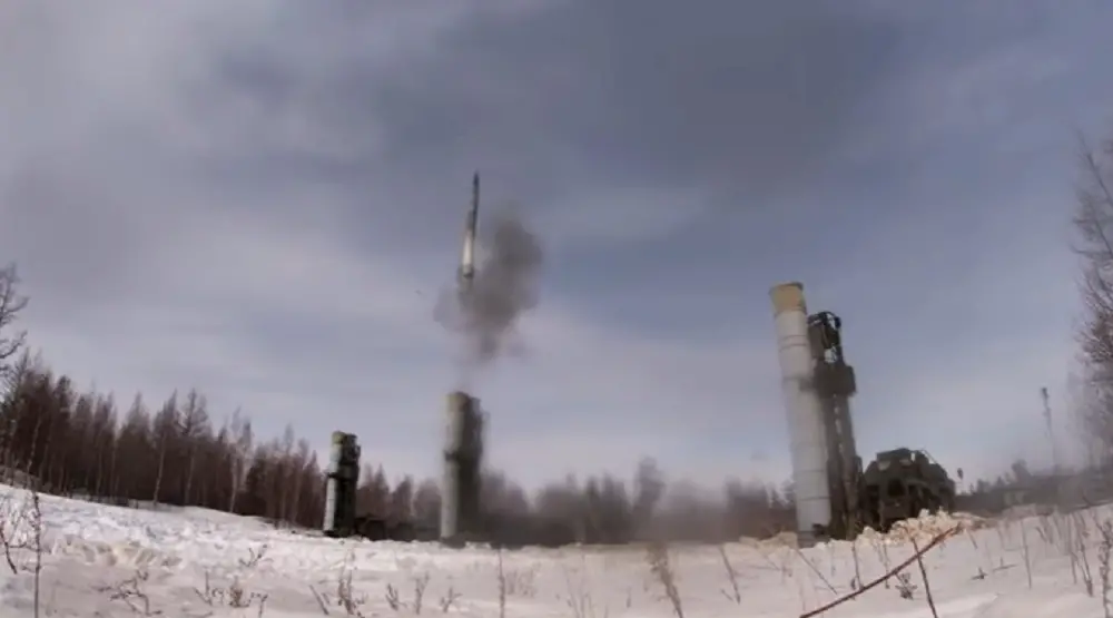 Russian Central Military District S-400 Triumf Missile Tested at Telemba Range