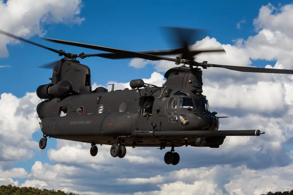 The MH-47G Special Operations Aviation (SOA) version is currently being delivered to the U.S. Army. It is similar to the MH-47E, but features more sophisticated avionics including a digital Common Avionics Architecture System (CAAS).