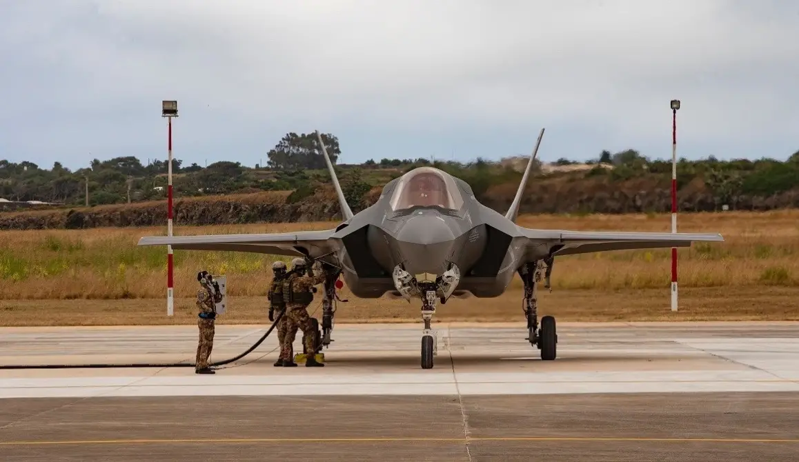 Exercise Falcon Strike Sees F-35 Fighters from Italian, US, UK and Israel Train Together