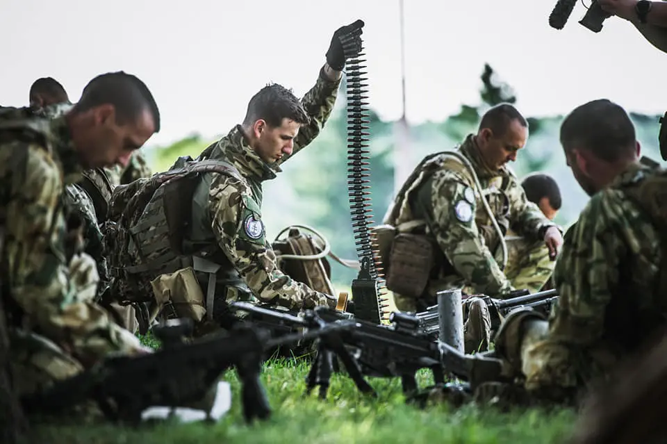 Hungarian soldiers preparing for live-fire drills during Slovak Shield (SlovenskÃ½ Å tÃ­t 21)