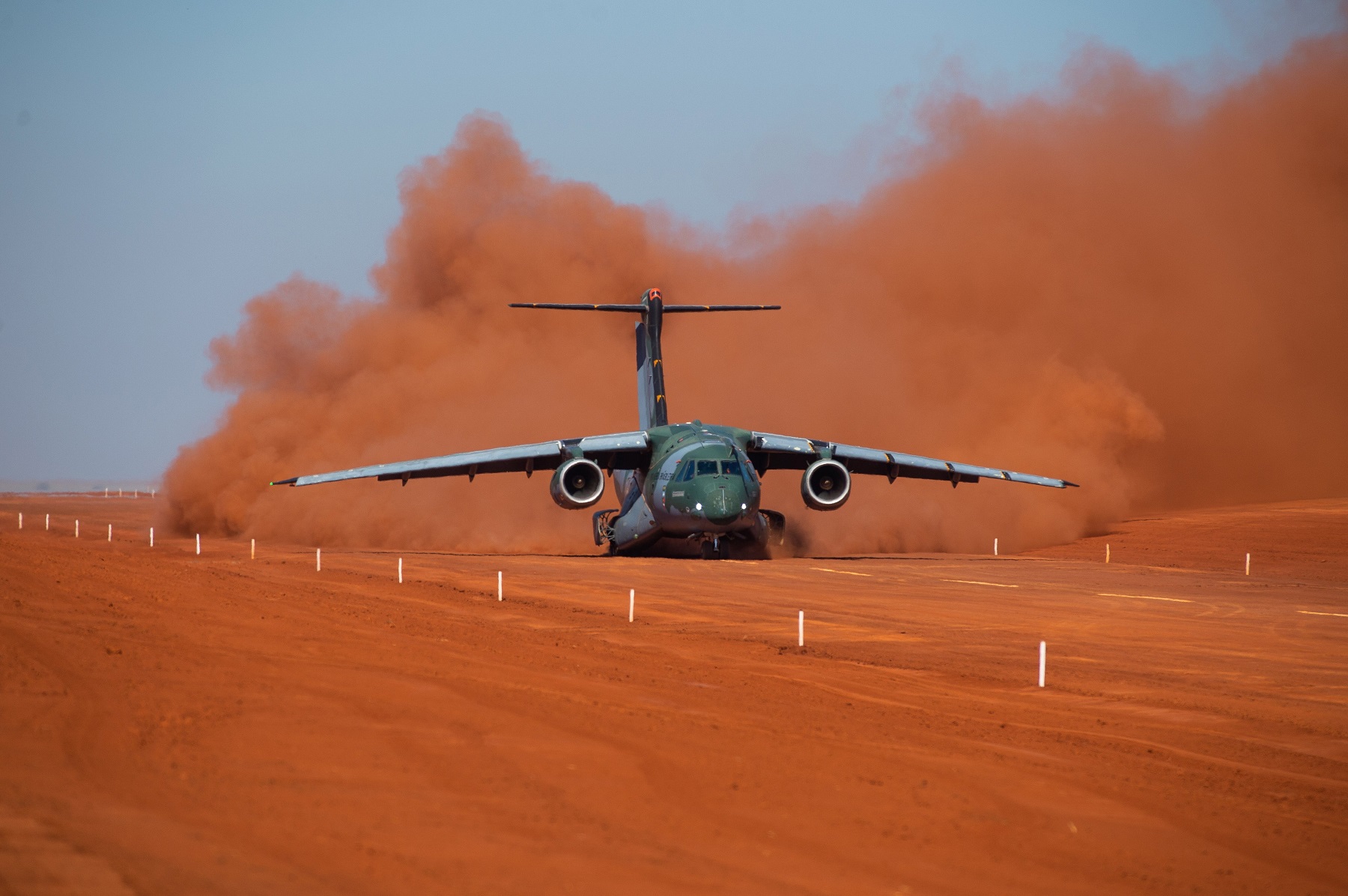 Embraer C390 Millennium Military Transport Aircraft Successfully Performs Unpaved Runway Tests
