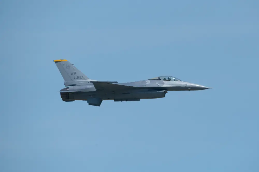 US Air Force PACAF F-16 Demo Team Headed to Alaska with Renewed Demo Certification