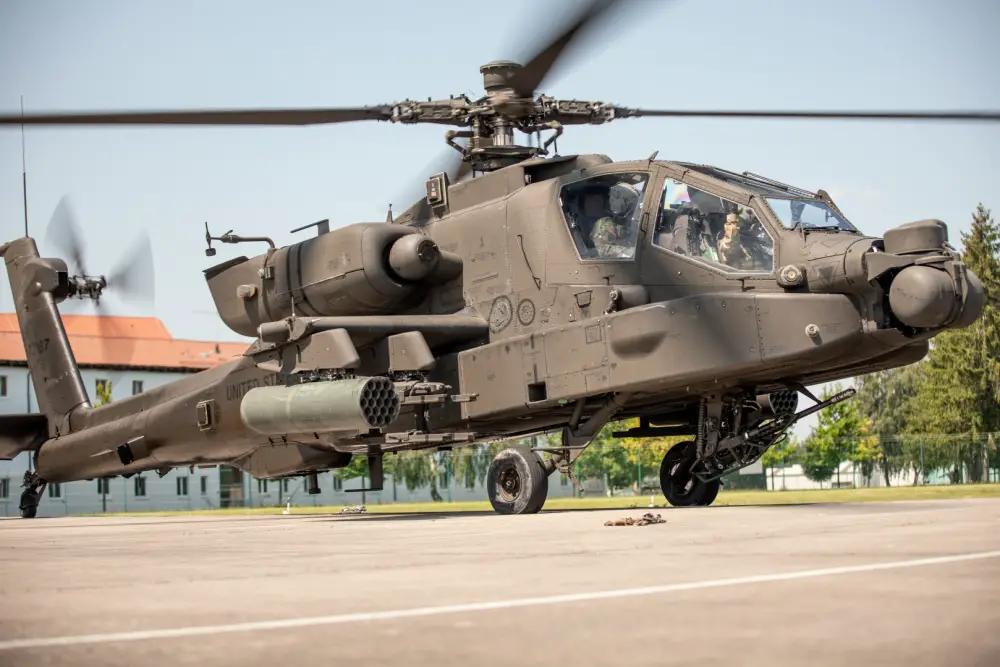 US Army 1st Combat Aviation Brigade (1CAB) Conducts Apache Incentive Flights