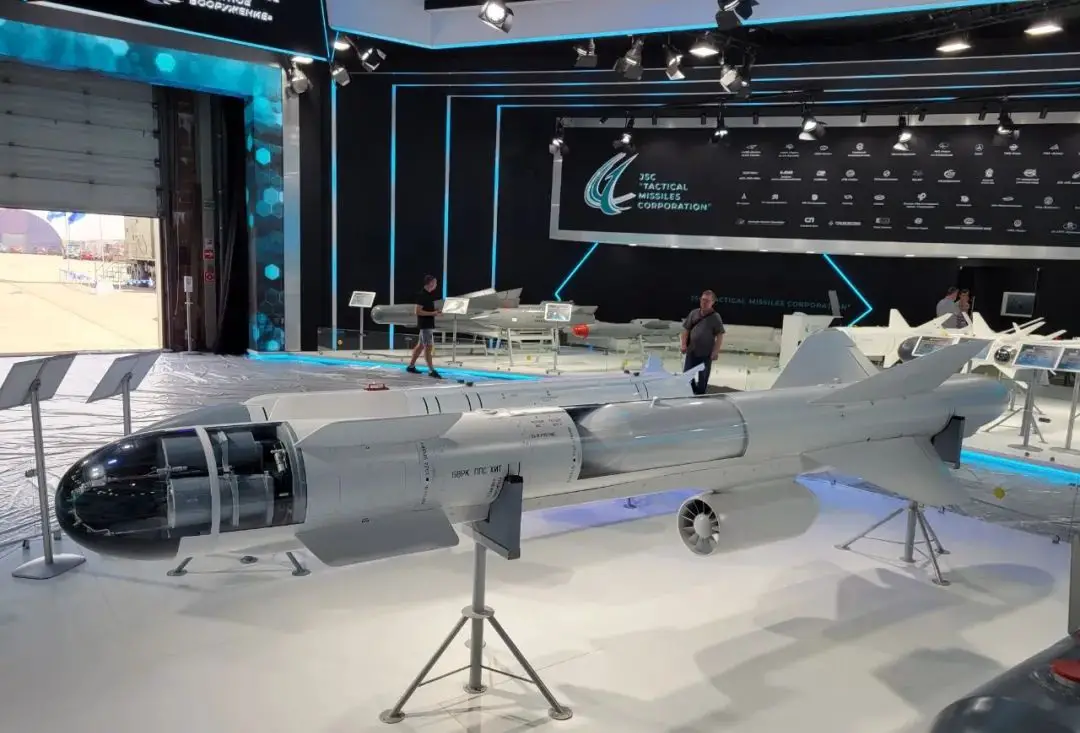 Russia's Raduga Design Bureau Unveils Kh-59MKM Extended-range Air-to-surface Missile