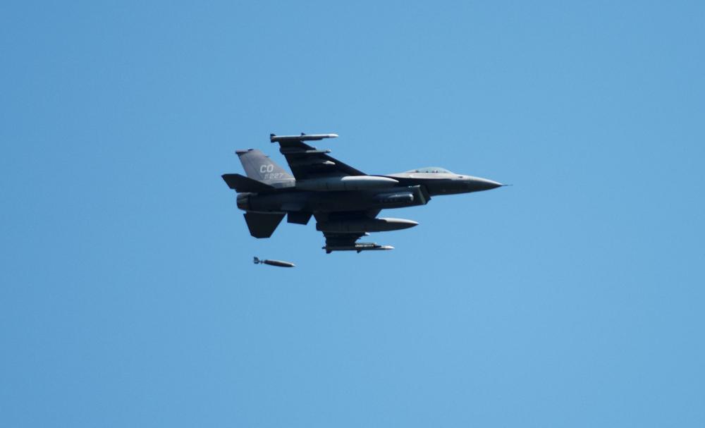US Air Force F-16 Fighting Falcon Drop JDAM Munitions for First Time at Fort McCoy’s Impact Area