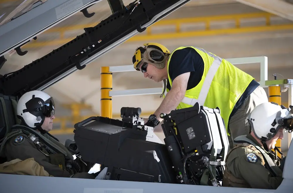 Boeing’s ramp team prepares DCMA pilots for flight ahead of delivering the first Block III Super Hornet. 