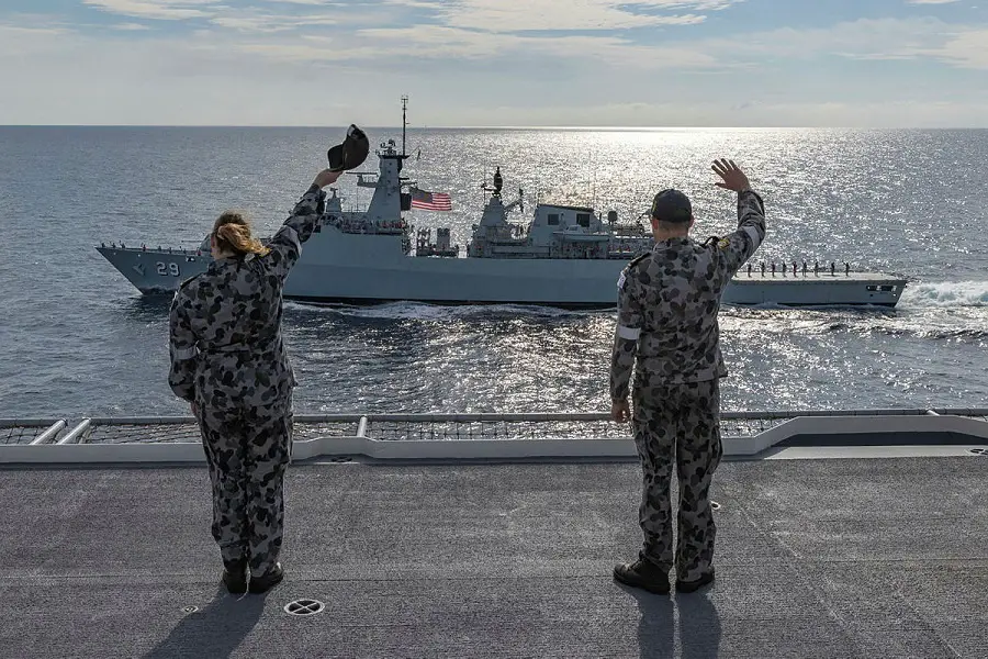 Malaysian and Australian Navies Partner During Indo-Pacific Endeavour 21