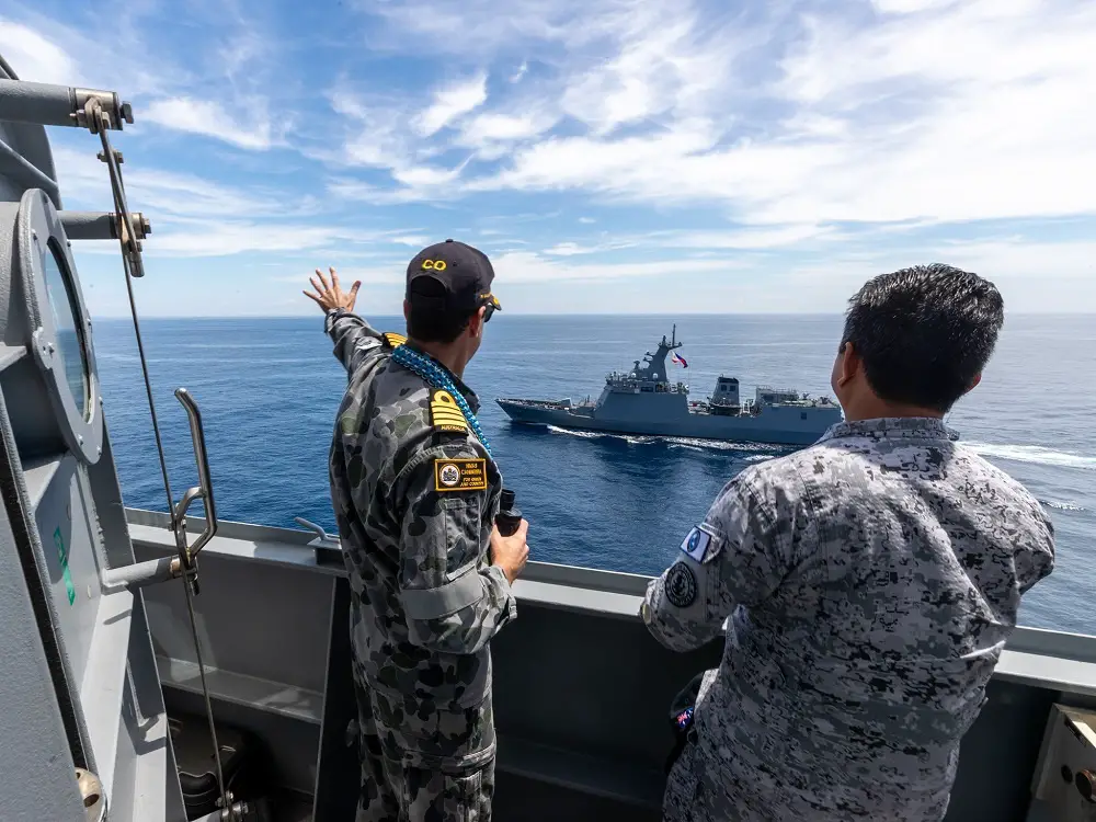 Philippine Navy and Royal Australian Navy Ships Hold Maritime Exercise