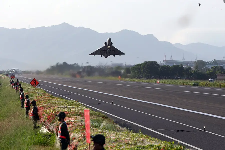 Taiwan Air Force Aircrafts Land on Highway for Chinese Invasion Wargame