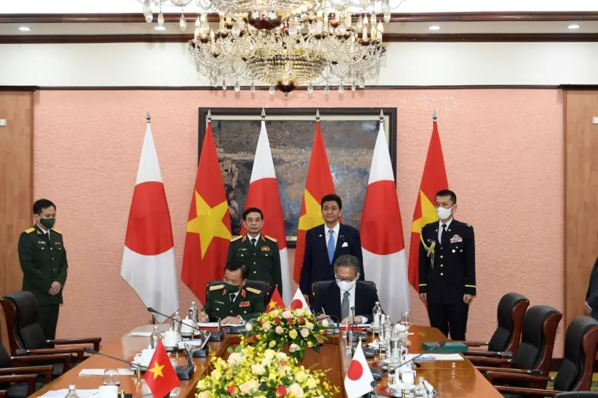 Vietnam and Japan Sign Agreement on Defense Equipment and Technology Transfer