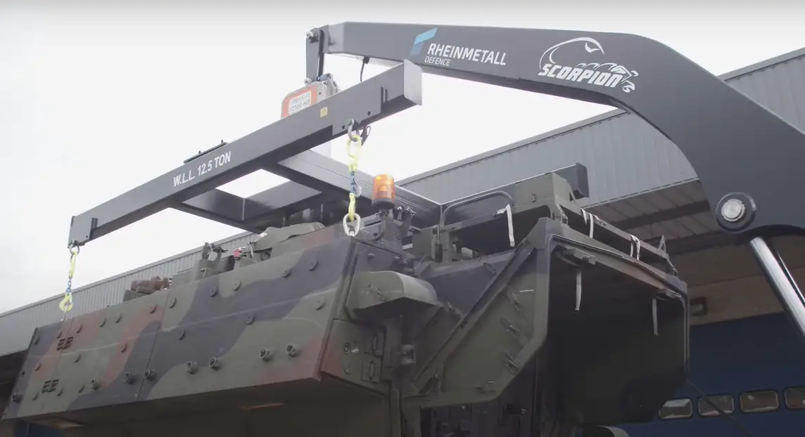 Rheinmetall Unveils Scorpion Lifting Device for Boxer
