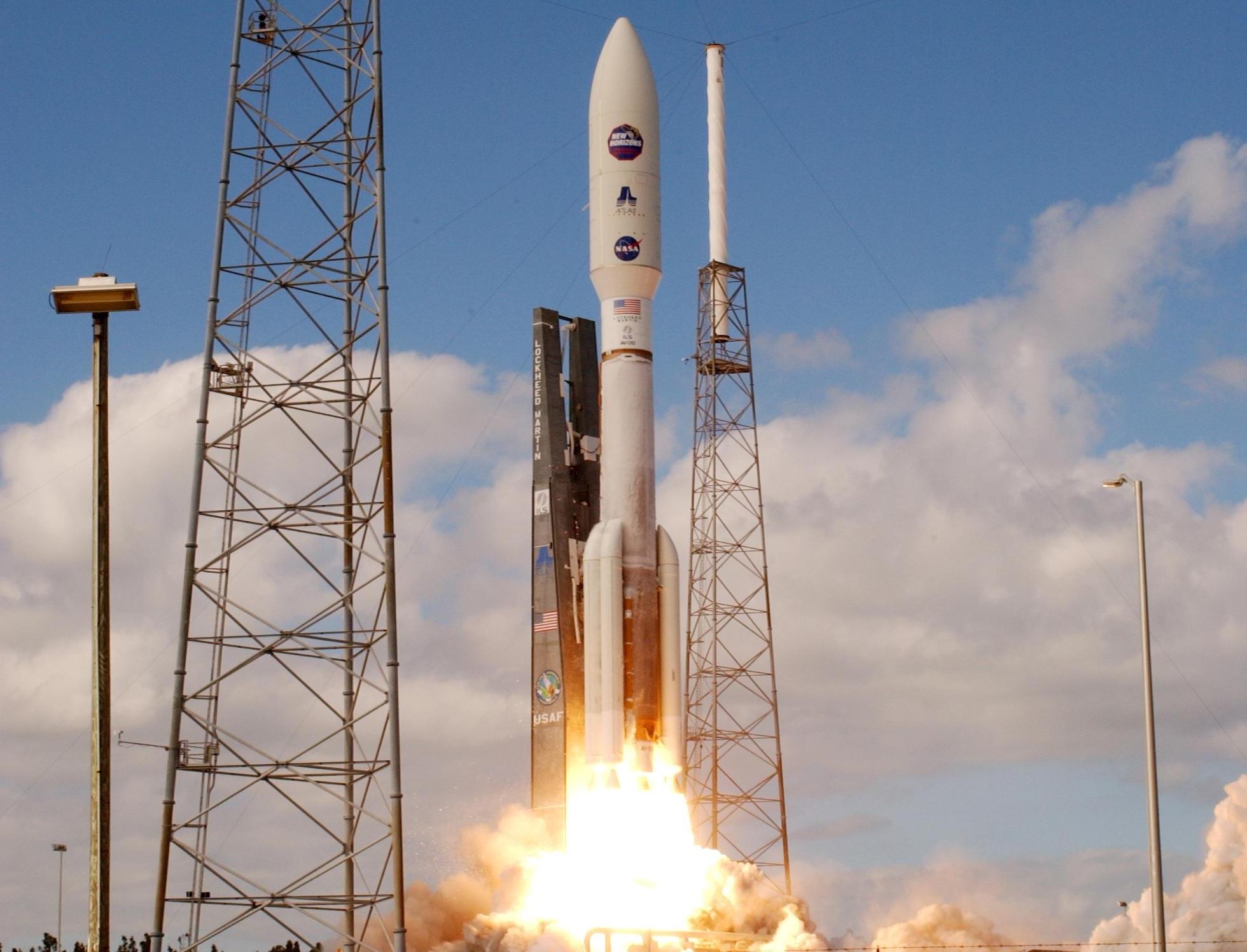 United Launch Alliance Atlas V medium-lift launch vehicle