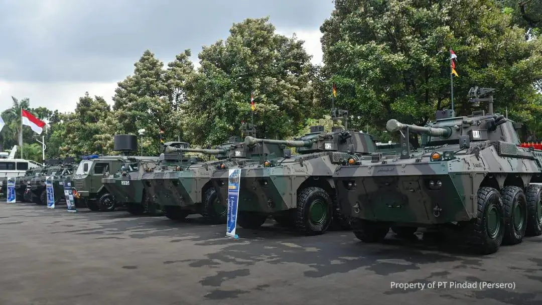 Indonesian Ministry of Defense Delivered 43 Pindad Armored Vehicles to Indonesian Army