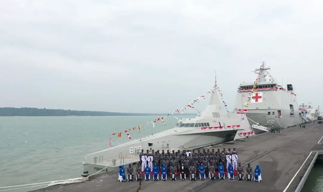 Indonesian Navy Receives Hospital Support Ship and Stealth Fast Attack Missile Craft