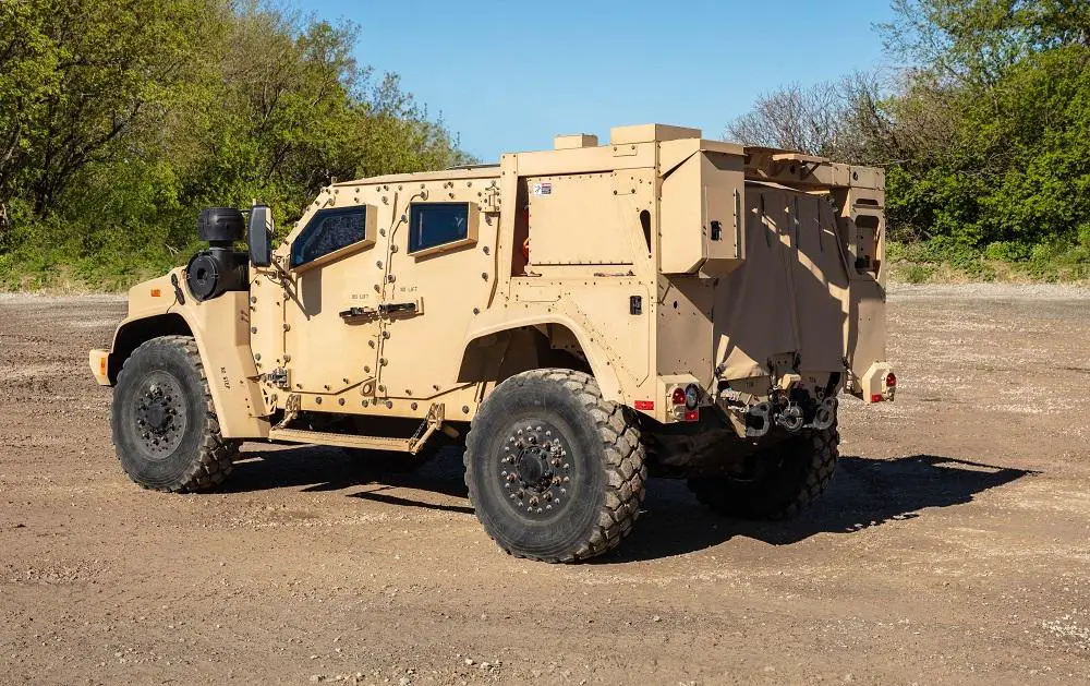 Oshkosh Defense Unveils Hybrid Electric Joint Light Tactical Vehicle (eJLTV)