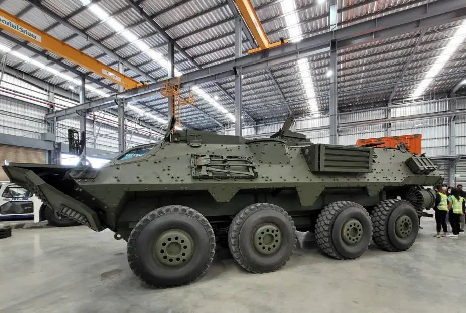 Panus R600 8x8 Armoured Personnel Carrier