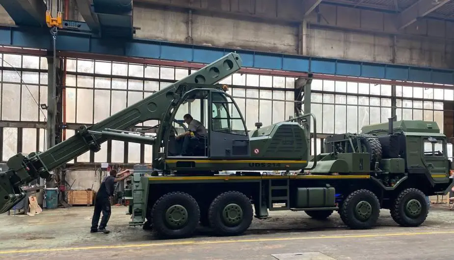 Rheinmetall Unveils HX 8x8 High-mobility Multipurpose Excavator System