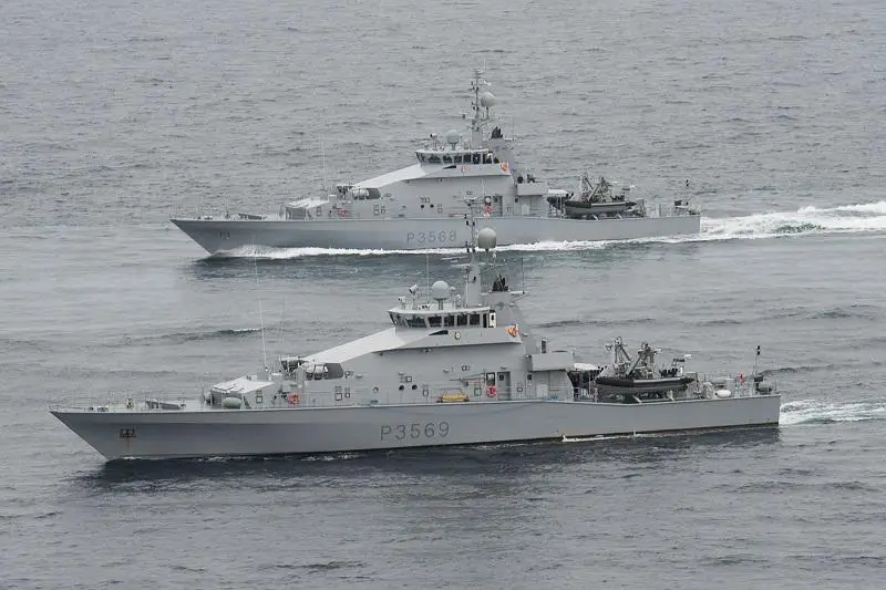 Royal New Zealand Navy HMNZS Rotoiti and HMNZS Pukaki