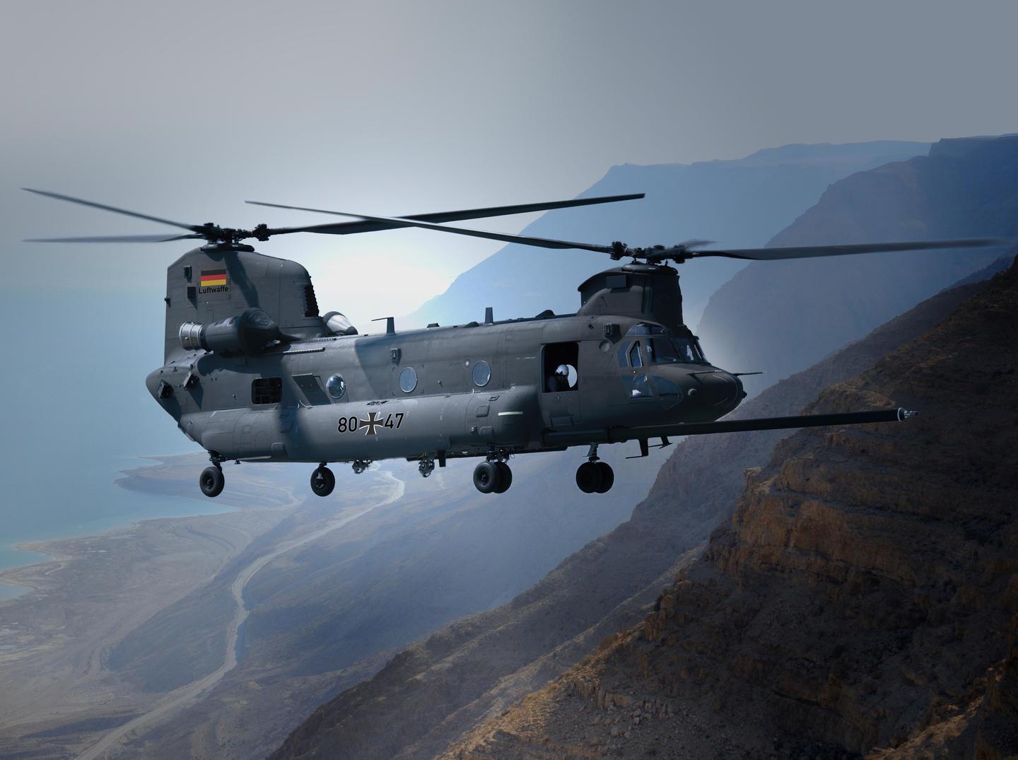 Boeing Awarded €5 Billion German Contract for 60 CH-47F Chinook Heavy Transport Helicopters