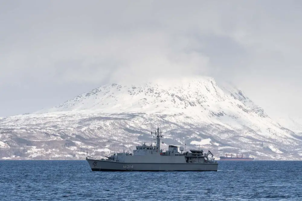 Estonian Navy ENS Sakala (M314) transits the Norwegian Sea as part of Standing NATO Mine Countermeasures Group 1 during Exercise Cold Response, March 18, 2022. 