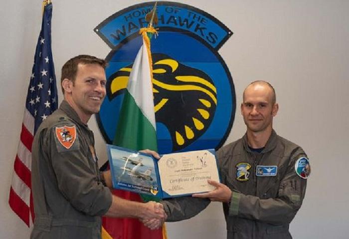 US Air Force 162nd Wing Celebrates Graduation of 1st Bulgarian F-16 Pilot