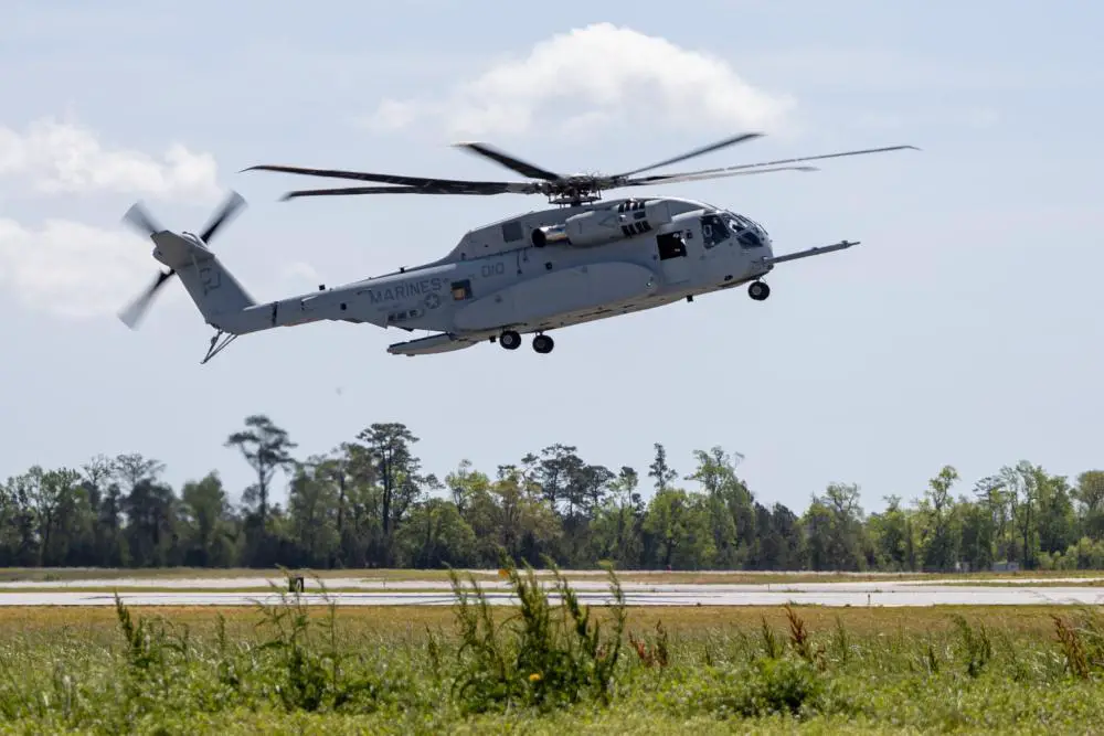 US Marine Corps Declares IOC for Sikorsky CH-53K King Stallion Heavy-lift Cargo Helicopter