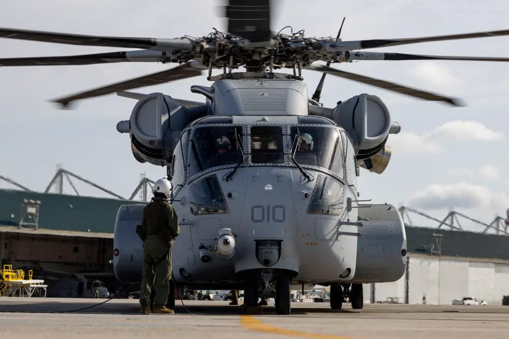US Marine Corps Declares IOC for Sikorsky CH-53K King Stallion Heavy-lift Cargo Helicopter