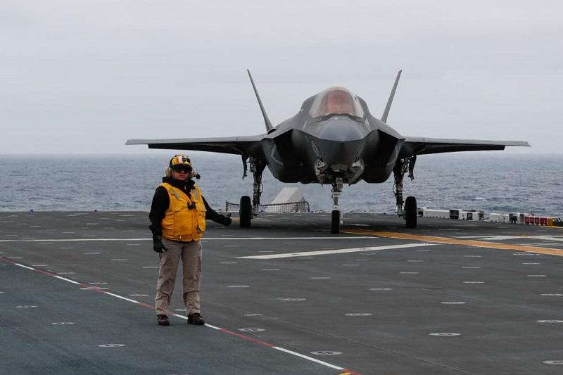 An F-35B Lightning II aircraft attached to Marine Operational Test and Evaluation Squadron (VMX) 1 taxies across the flight deck aboard amphibious assault ship USS Tripoli (LHA 7), Mar. 31. VMX-1 is embarked aboard Tripoli as part of the U.S. Marine Corps’ Lightning carrier concept demonstration. 