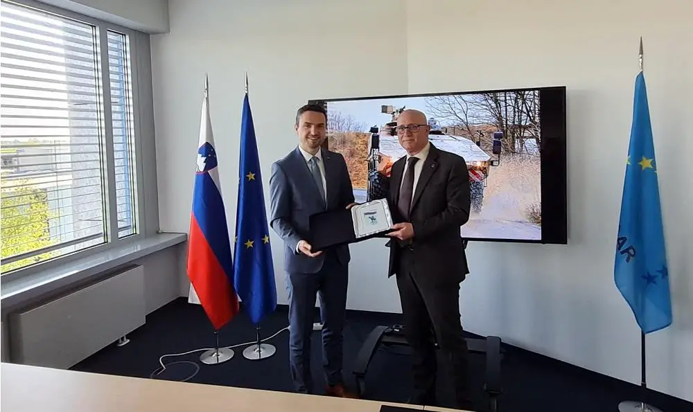Slovenia Officially Joins Boxer Multirole Armoured Fighting Vehicle Program