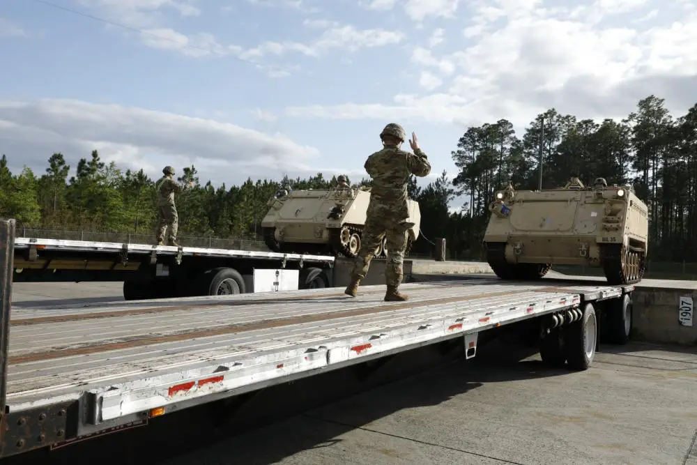  US National Guard Prepare M113 Armored Personnel Carriers for Ukrainian Armed Forces