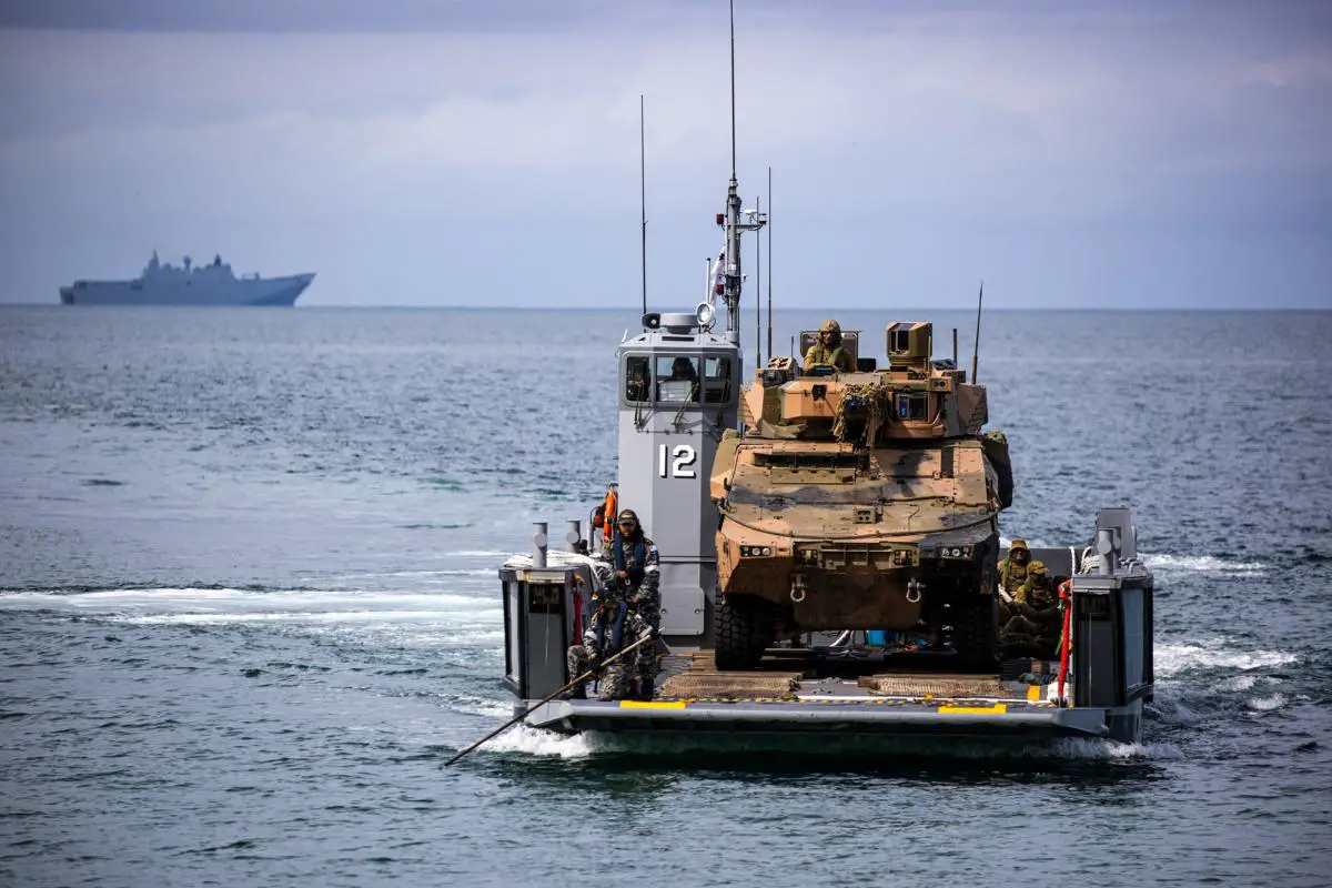 Australian Army Completes Wet and Dry Environmental Rehearsals with Two Boxer CRVs