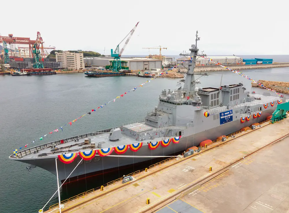 Hyundai Heavy Industries Launches  KDX-III Aegis Class Destroyer Jeongjo the Great