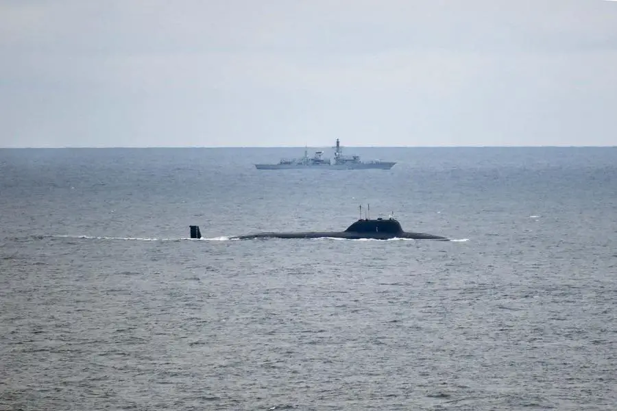 Royal Navy HMS Portland shadows Russian submarine Severodvinsk