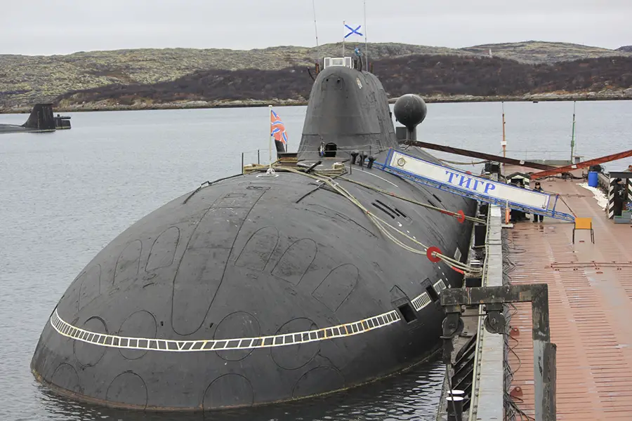 Russian Navy Akula-class Nuclear Submarine Tigr to Carry Kalibr Missiles After Modernization